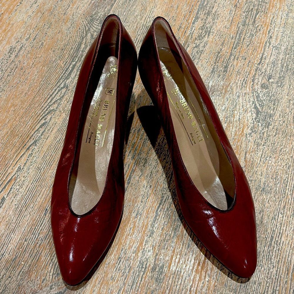 Ladies Bruno Magli Deep Red/Burgandy Pumps 8AA  Italian Made